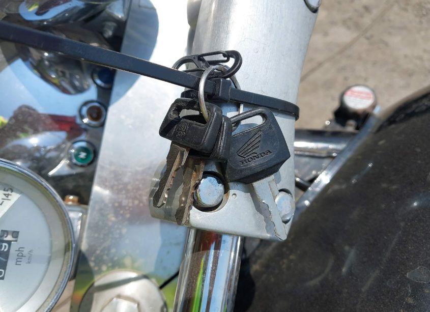 Photo 11 of 2003 Honda Gl1500 CD (VIN 1HFSC346X3A600254)