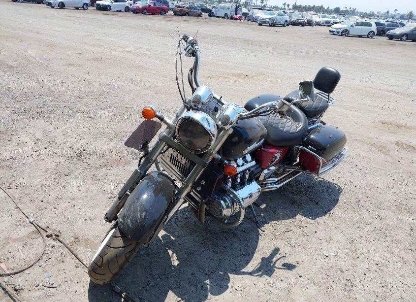 Photo 2 of 2003 Honda Gl1500 CD (VIN 1HFSC346X3A600254)