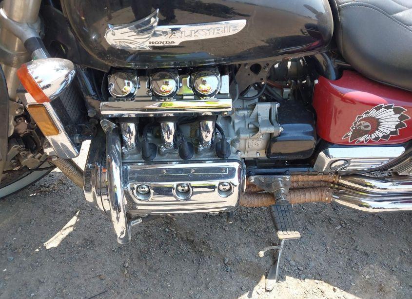 Photo 9 of 2003 Honda Gl1500 CD (VIN 1HFSC346X3A600254)