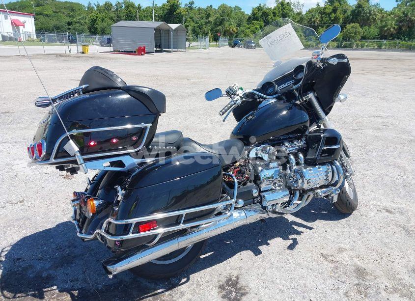 Photo 4 of 2001 Honda Gl1500 CF (VIN 1HFSC41001A200559)