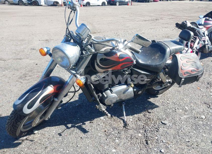 Photo 2 of 2005 Honda Vt1100 C2 (VIN 1HFSC43025A502700)