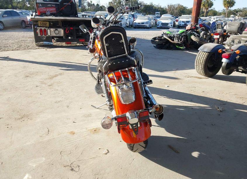 Photo 6 of 2002 Honda Vt1100 C2 (VIN 1HFSC43082A204244)