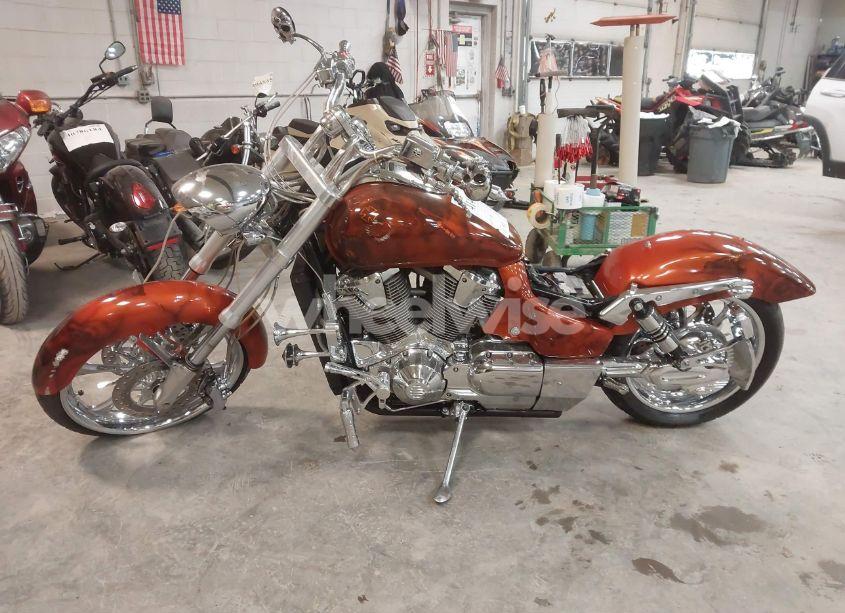 Photo 13 of 2003 Honda Vtx1800 C (VIN 1HFSC46023A104850)