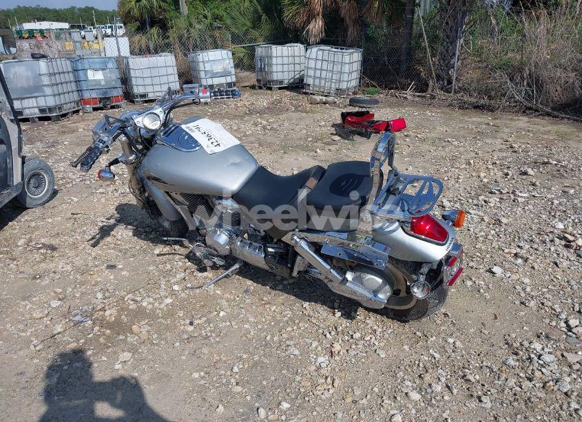 Photo 13 of 2002 Honda Vtx1800 C (VIN 1HFSC46082A009529)