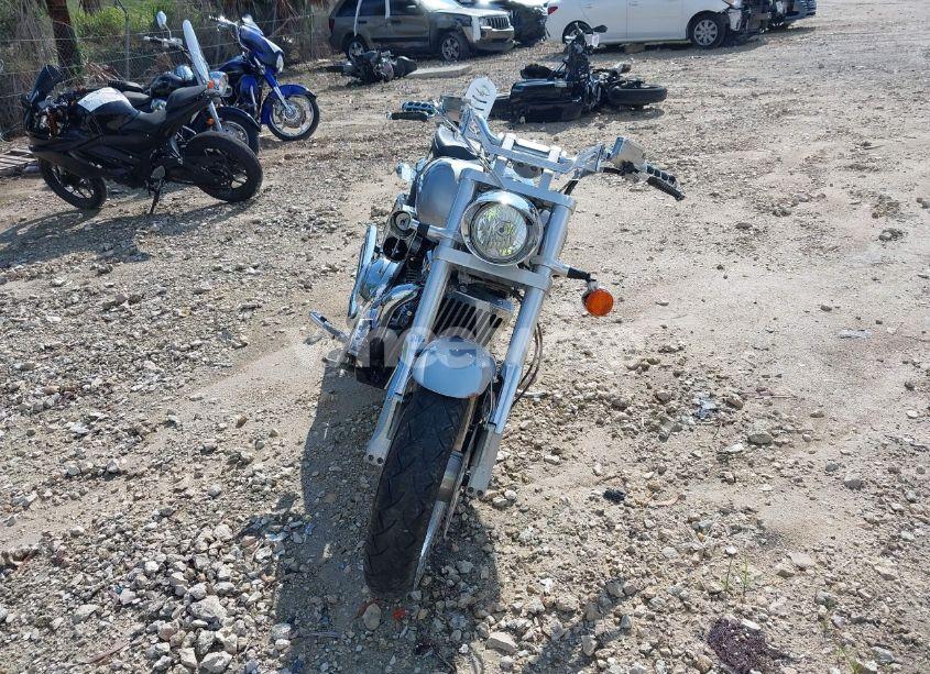 Photo 5 of 2002 Honda Vtx1800 C (VIN 1HFSC46082A009529)