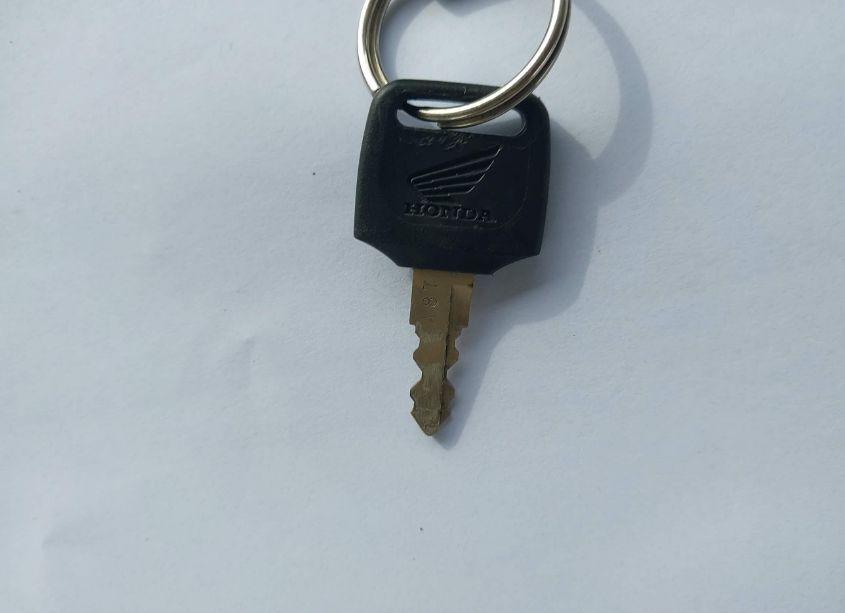 Photo 11 of 2005 Honda Vtx1800 C2 (VIN 1HFSC46305A302923)