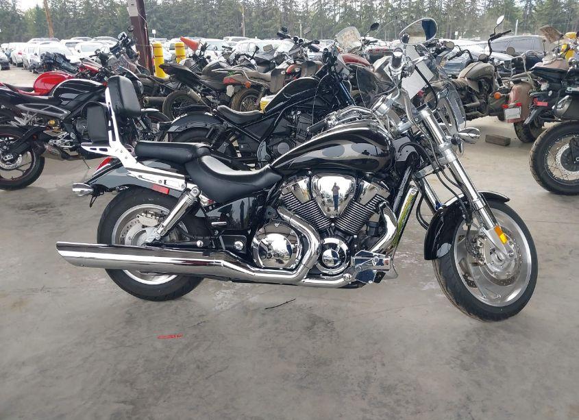 Photo 12 of 2005 Honda Vtx1800 C2 (VIN 1HFSC46305A302923)