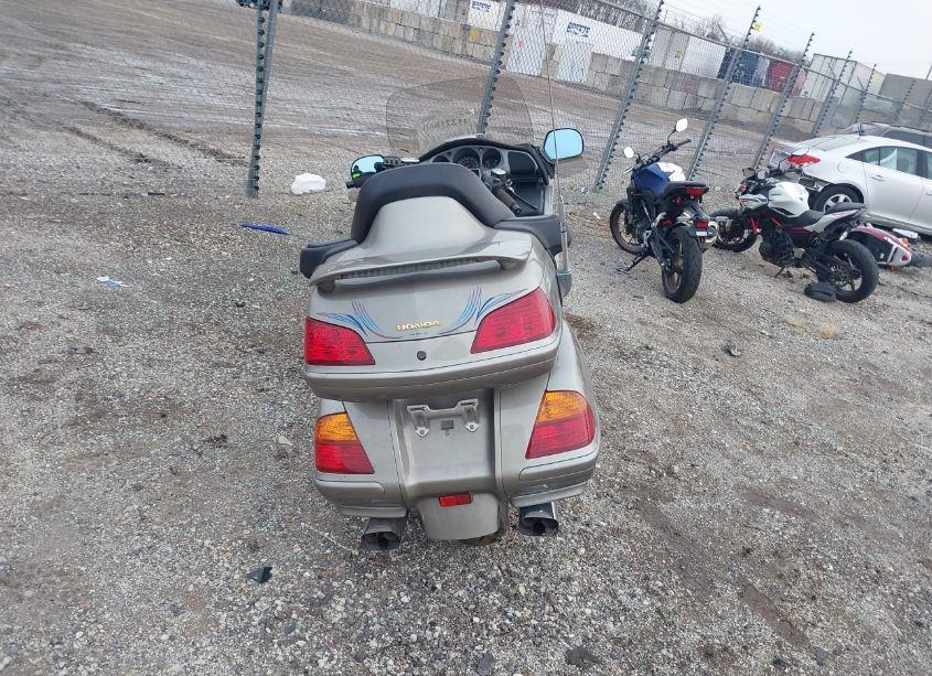 Photo 6 of 2003 Honda Gl1800 (VIN 1HFSC47013A201956)