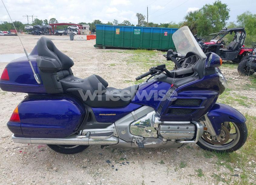 Photo 12 of 2002 Honda Gl1800 (VIN 1HFSC47022A105445)