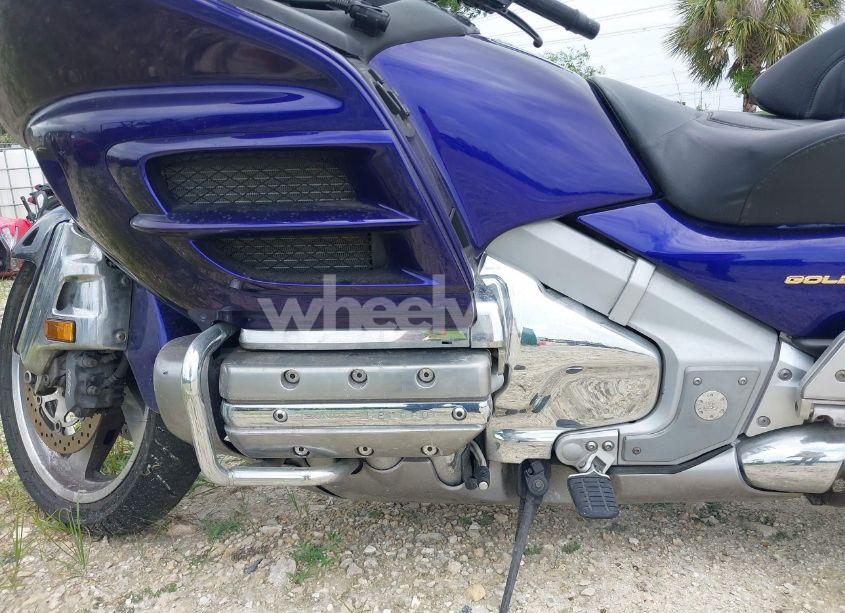 Photo 9 of 2002 Honda Gl1800 (VIN 1HFSC47022A105445)
