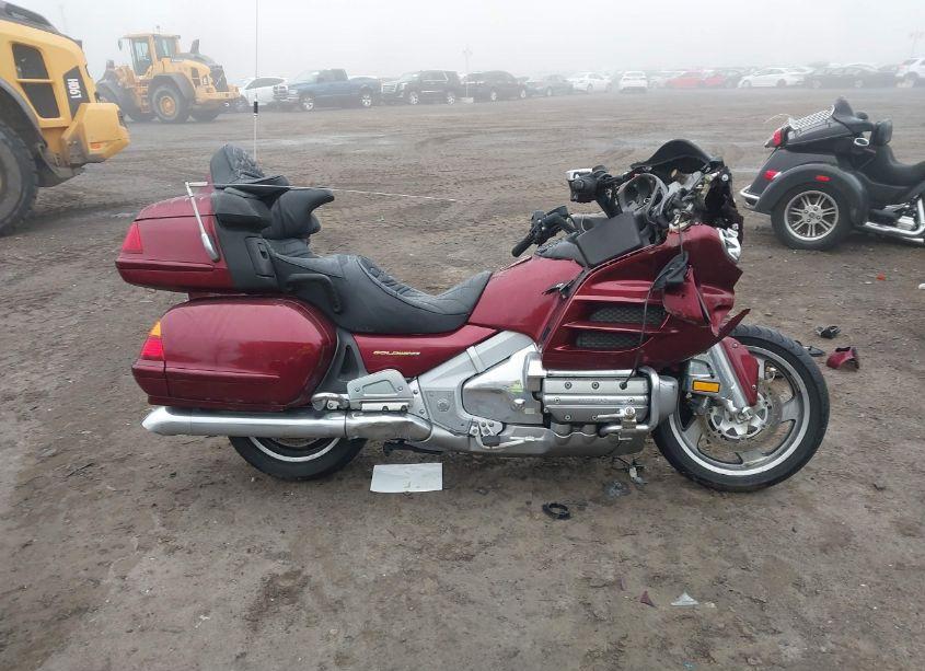Photo 12 of 2004 Honda Gl1800 (VIN 1HFSC47044A307089)