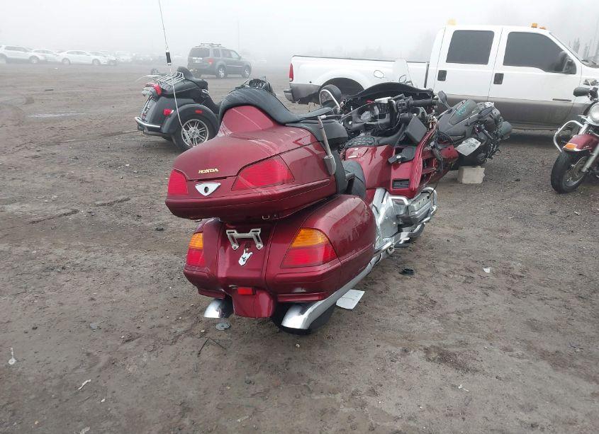 Photo 4 of 2004 Honda Gl1800 (VIN 1HFSC47044A307089)