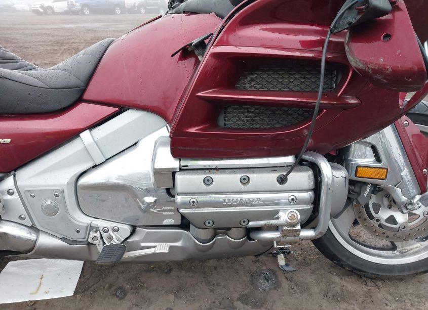 Photo 8 of 2004 Honda Gl1800 (VIN 1HFSC47044A307089)