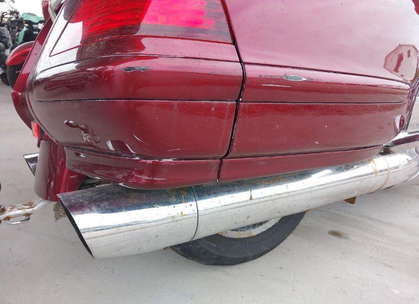 Photo 13 of 2005 Honda Gl1800 (VIN 1HFSC47045A400616)