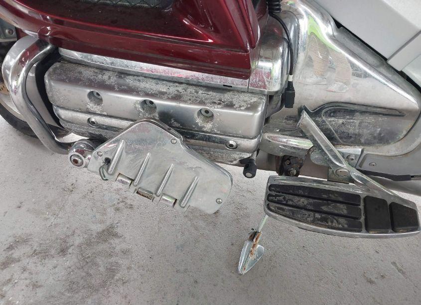 Photo 15 of 2005 Honda Gl1800 (VIN 1HFSC47045A400616)