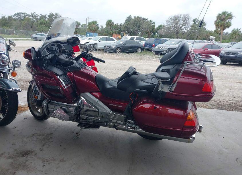 Photo 9 of 2005 Honda Gl1800 (VIN 1HFSC47045A400616)