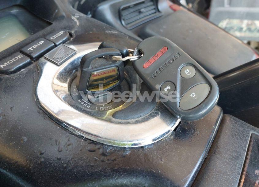 Photo 11 of 2001 Honda Gl1800 (VIN 1HFSC47051A000154)