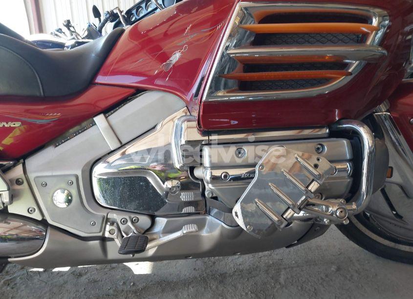 Photo 8 of 2001 Honda Gl1800 (VIN 1HFSC47051A000154)