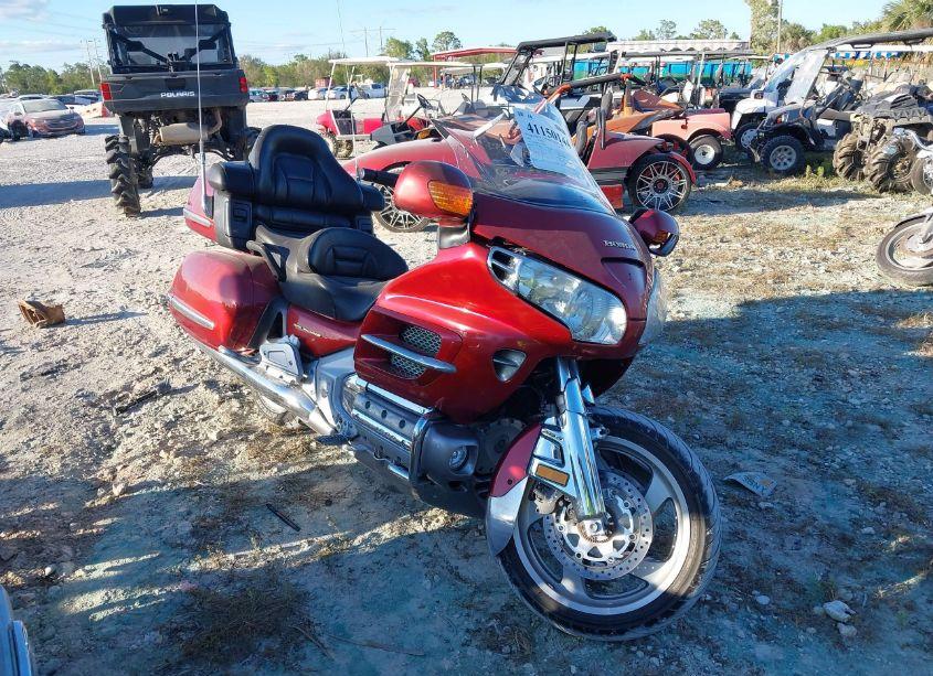 2002 Honda Gl1800 A (VIN 1HFSC47402A101929) main photo