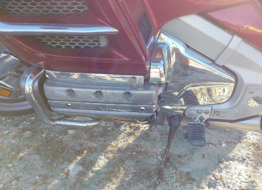 Photo 9 of 2002 Honda Gl1800 A (VIN 1HFSC47402A101929)