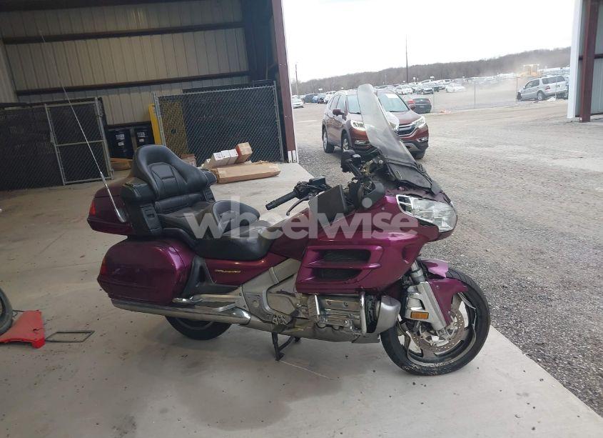 Photo 12 of 2004 Honda Gl1800 A (VIN 1HFSC47404A300076)