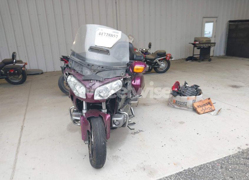 Photo 5 of 2004 Honda Gl1800 A (VIN 1HFSC47404A300076)