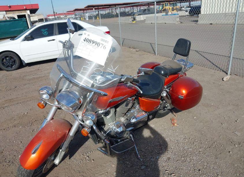 Photo 2 of 2002 Honda Vtx1800 S (VIN 1HFSC49542A000155)