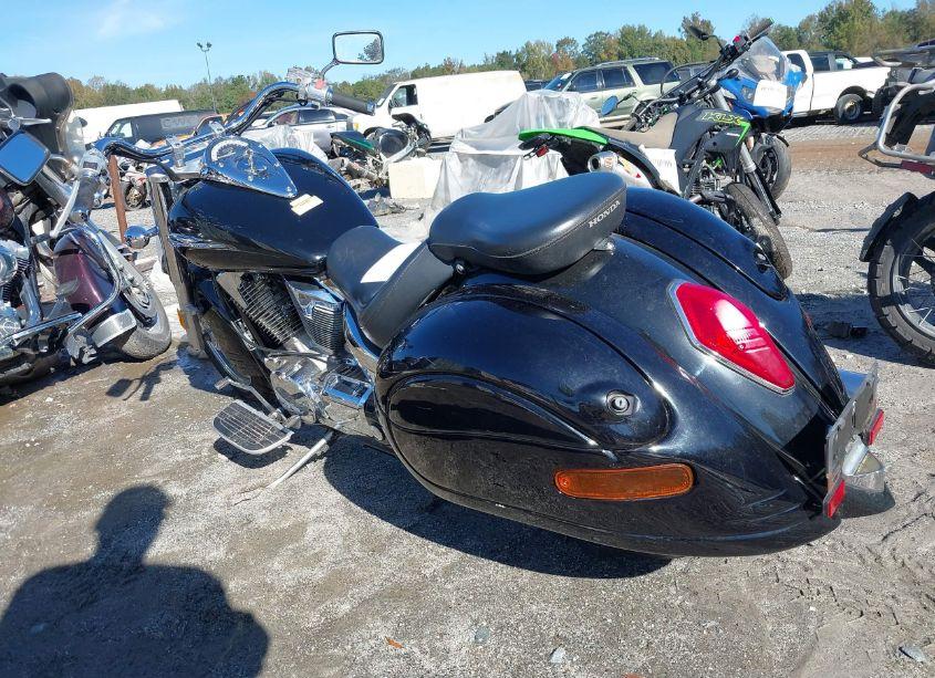 Photo 3 of 2003 Honda Vt1300 S (VIN 1HFSC52053A001997)