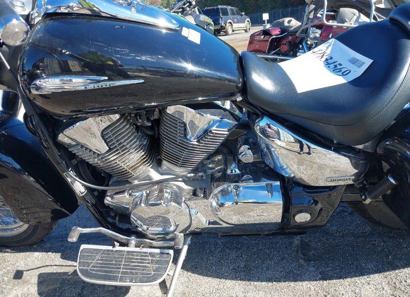 Photo 9 of 2003 Honda Vt1300 S (VIN 1HFSC52053A001997)