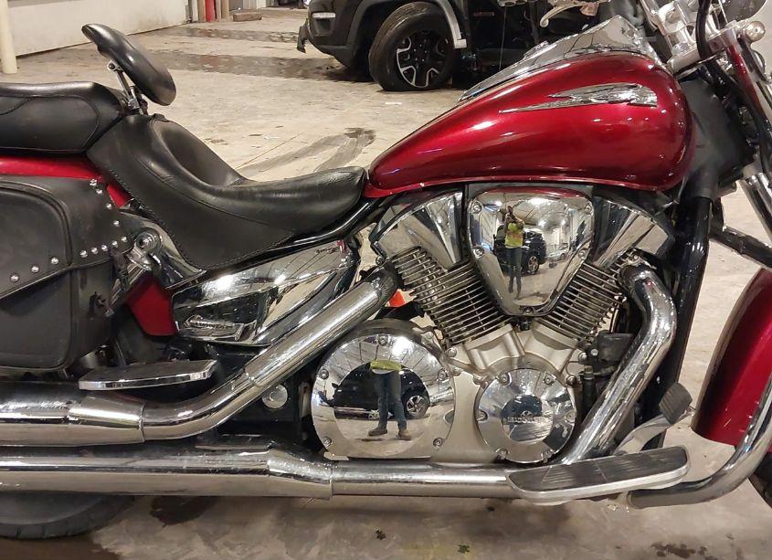 Photo 8 of 2005 Honda Vt1300 S (VIN 1HFSC52095A200263)