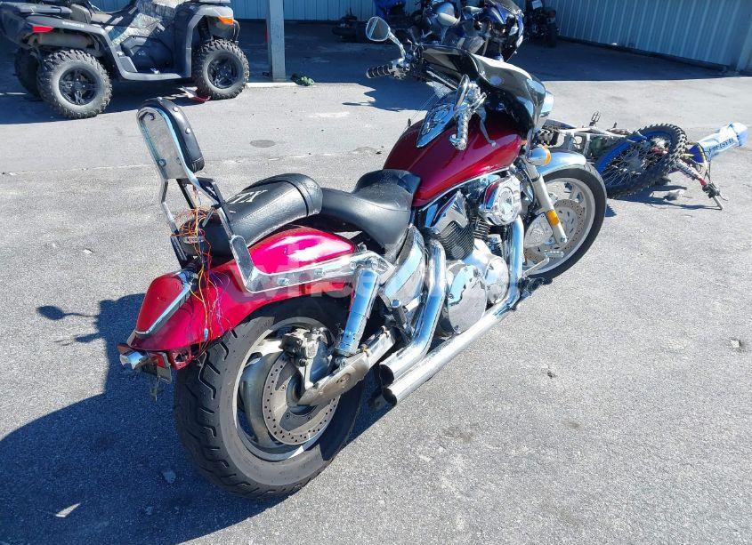 Photo 4 of 2005 Honda Vtx1300 C (VIN 1HFSC55015A108091)