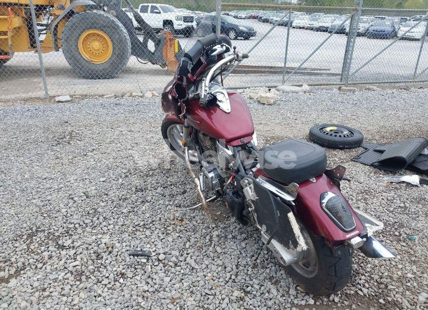 Photo 3 of 2006 Honda Vtx1300 C (VIN 1HFSC55076A206348)