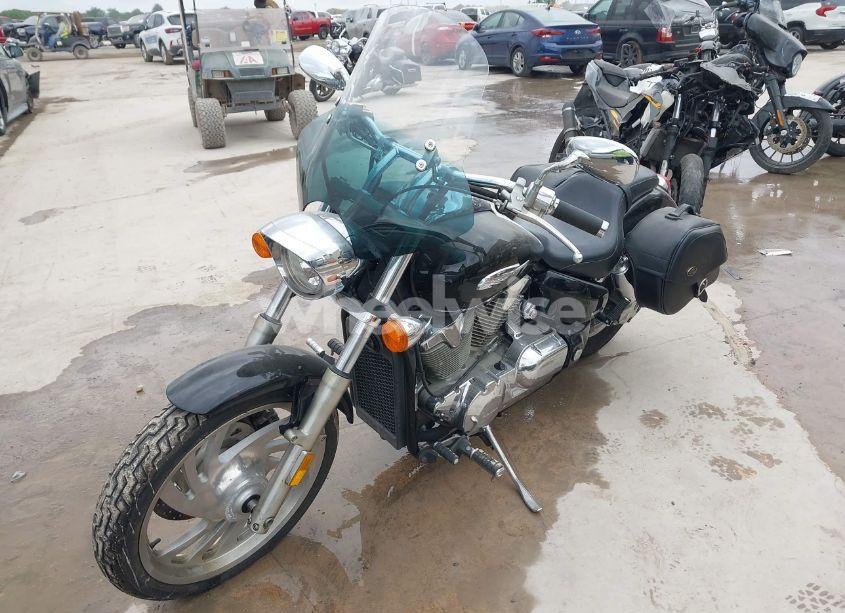 Photo 2 of 2007 Honda Vtx1300 C (VIN 1HFSC55077A304846)
