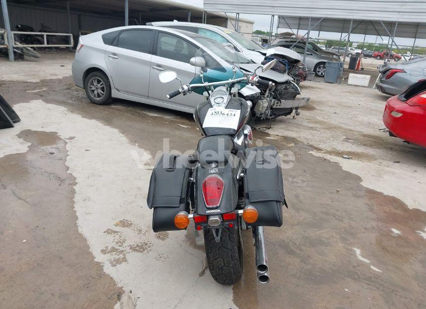 Photo 6 of 2007 Honda Vtx1300 C (VIN 1HFSC55077A304846)