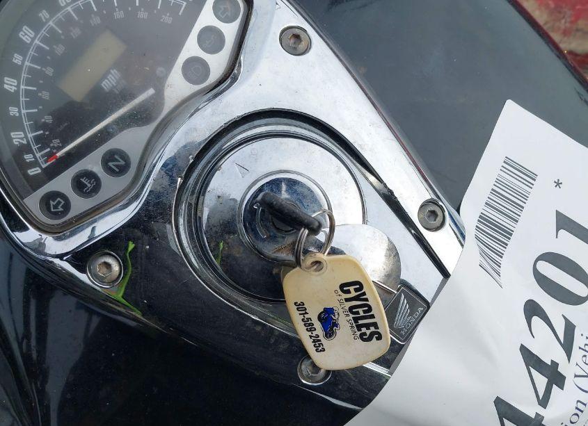 Photo 11 of 2004 Honda Vtx1300 C (VIN 1HFSC55084A004941)