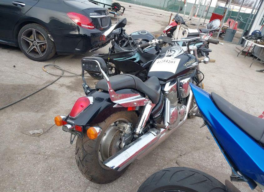 Photo 4 of 2004 Honda Vtx1300 C (VIN 1HFSC55084A004941)