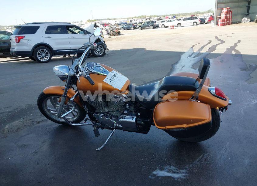 Photo 13 of 2006 Honda Vtx1300 C (VIN 1HFSC550X6A214623)
