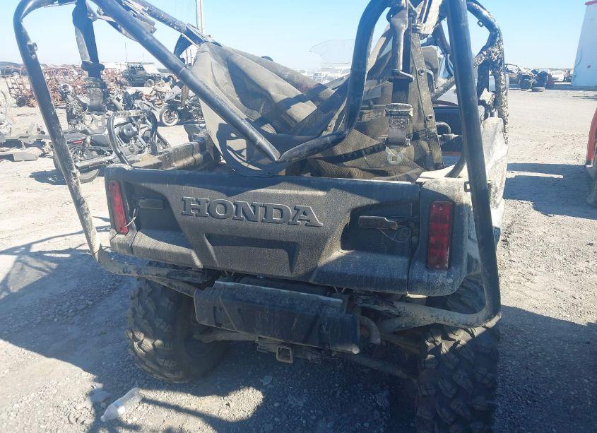 Photo 6 of 2019 Honda Sxs1000 M5 (VIN 1HFVE0407K4301626)