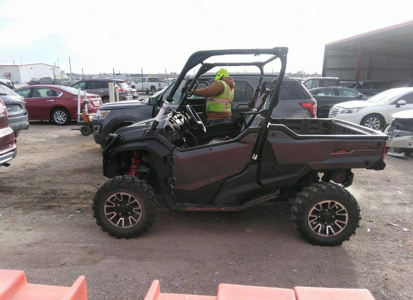 Photo 13 of 2018 Honda Sxs1000 M3 (VIN 1HFVE04X6J4200850)