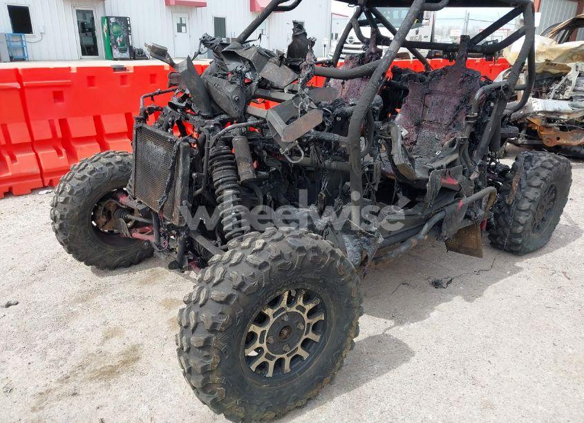 Photo 2 of 2019 Honda Sxs1000 S2R (VIN 1HFVE0542K4000280)