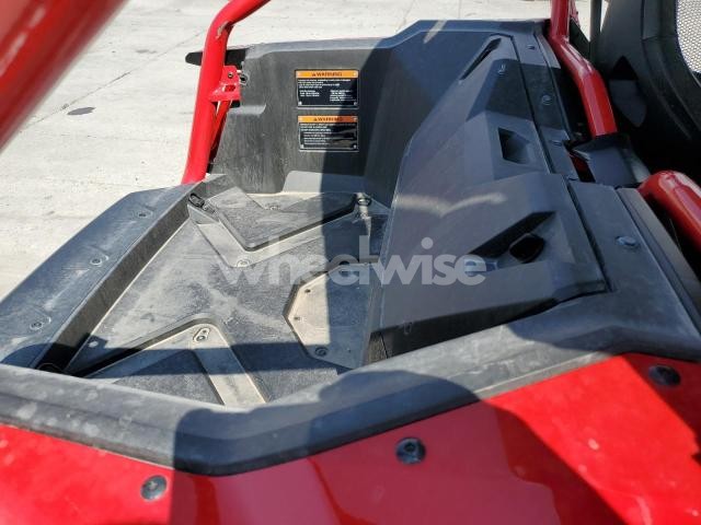 Photo 7 of 2024 HONDA SXS1000 S2R (VIN 1HFVE0577R4500276)