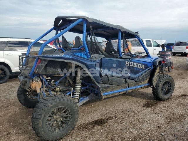 Photo 4 of 2024 HONDA SXS1000 S4R (VIN 1HFVE0621R4400421)