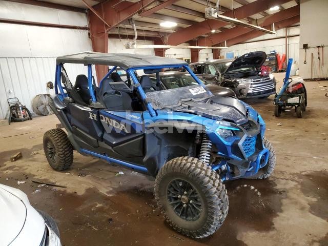 Photo 8 of 2024 HONDA SXS1000 S4X N/A (VIN 1HFVE06EXR4400976)