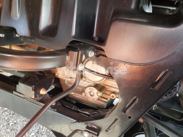 Photo 2 of 2023 HONDA SXS1000 M6 (VIN 1HFVE0842P4000167)