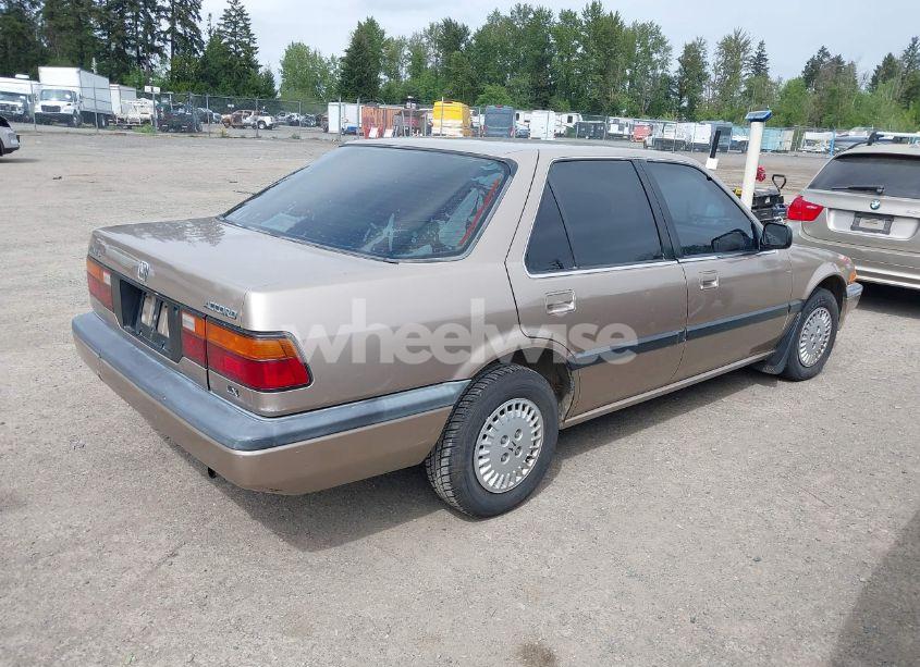Photo 4 of 1986 Honda Accord LX (VIN 1HGBA7433GA101266)