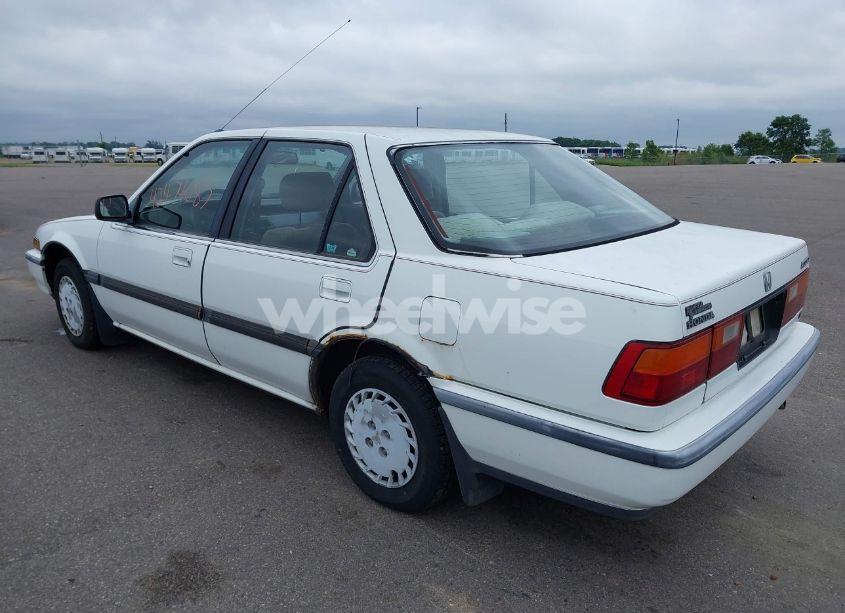 Photo 3 of 1988 Honda Accord LX (VIN 1HGCA5636JA003992)