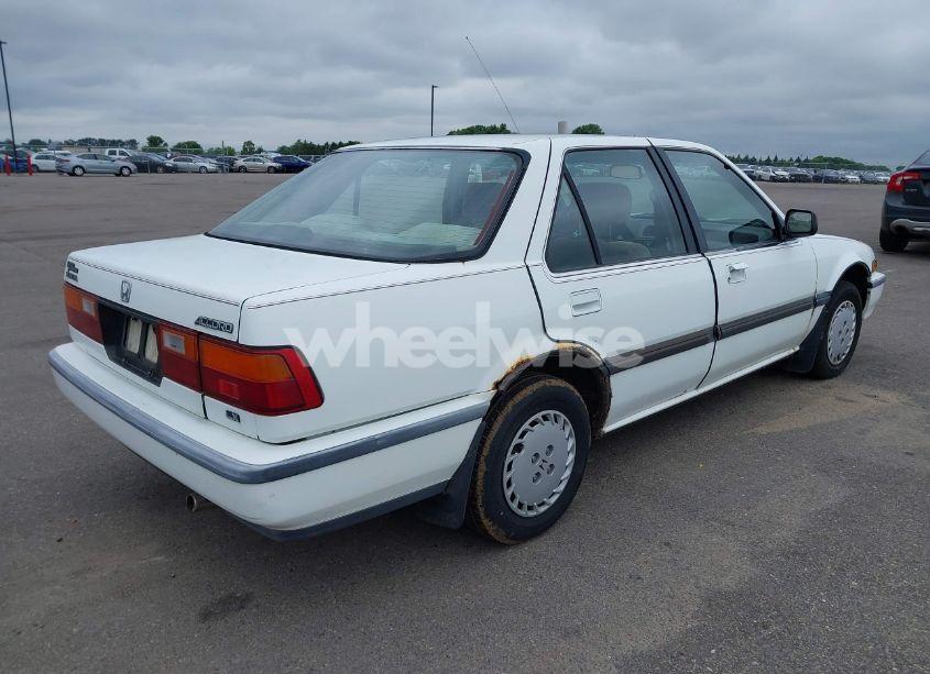 Photo 4 of 1988 Honda Accord LX (VIN 1HGCA5636JA003992)