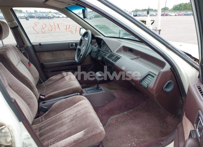 Photo 5 of 1988 Honda Accord LX (VIN 1HGCA5636JA003992)