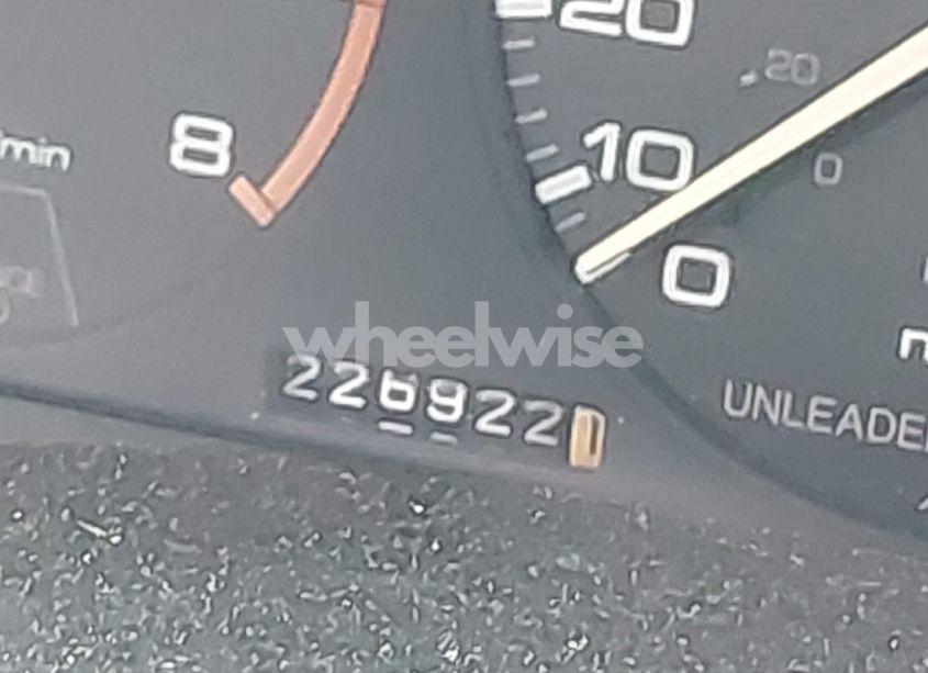 Photo 15 of 1993 Honda Accord EX (VIN 1HGCB7179PA023665)