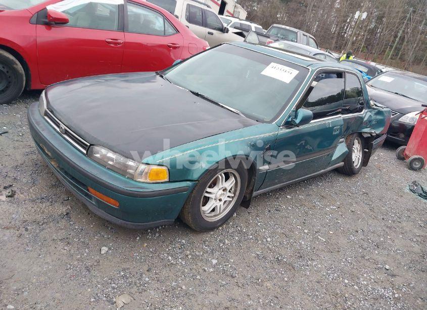 Photo 2 of 1993 Honda Accord EX (VIN 1HGCB7179PA023665)